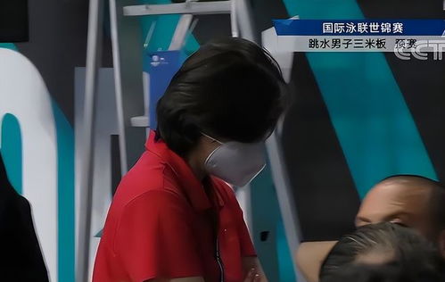 惊天失误！40万黄金被女子当垃圾丢弃，引发社会热议